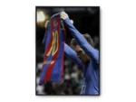 Póster Lionel Messi Mostrando Camiseta del FC Barcelona