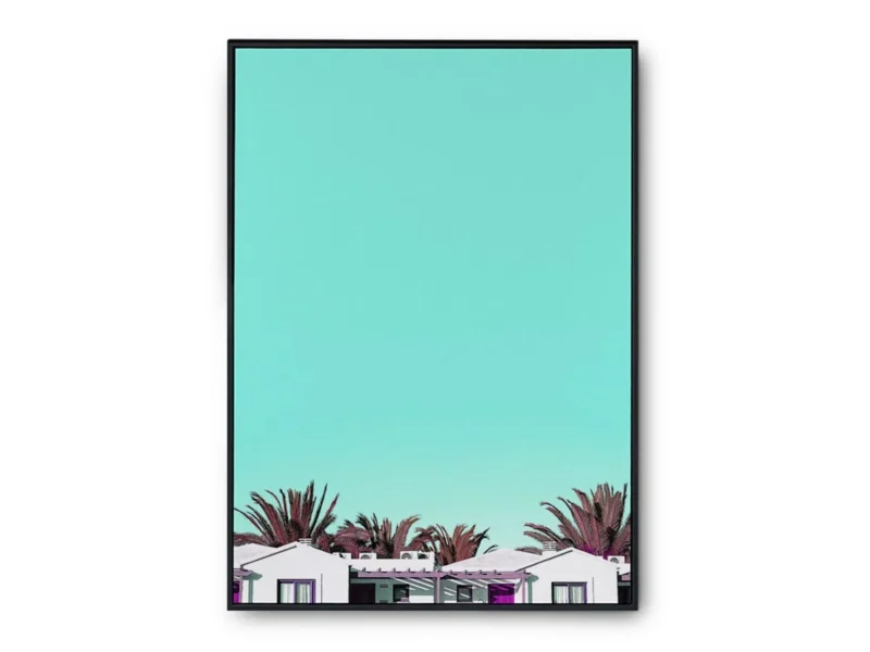 Póster Pop Art Cielo Turquesa con Casas Blancas y Palmeras