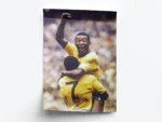 Póster Pelé Celebrando con Puño Arriba